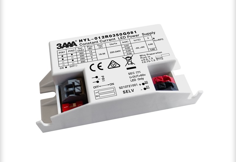 Built-in type optional output current LED driver 081D